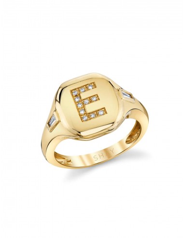 Letter E Initial, 18K Yellow Gold + Diamond Pinky Ring de pas cher